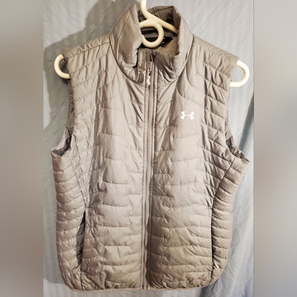 Under Armour Cold Gear Reactor Women Vest True Grey, Size Medium
